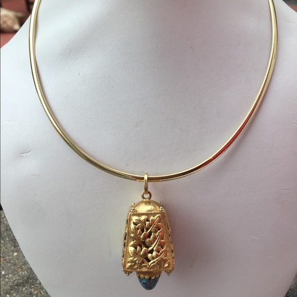 Jewelry - 🌟SOLD!🌟 18KT Venetian Etruscan Fob Pendant/Charm